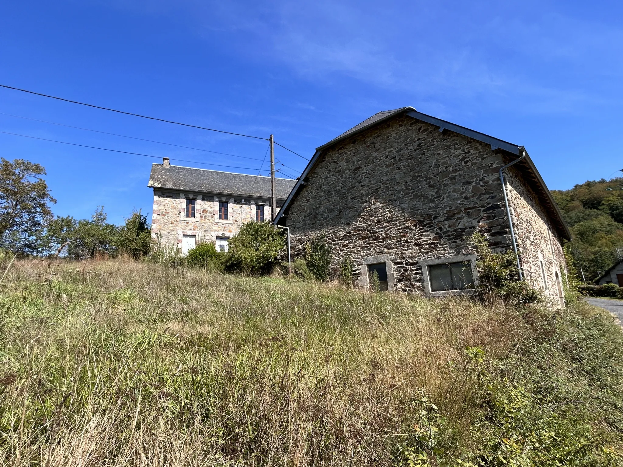 Corps de ferme avec vue exceptionnelle à Bar en Corrèze 