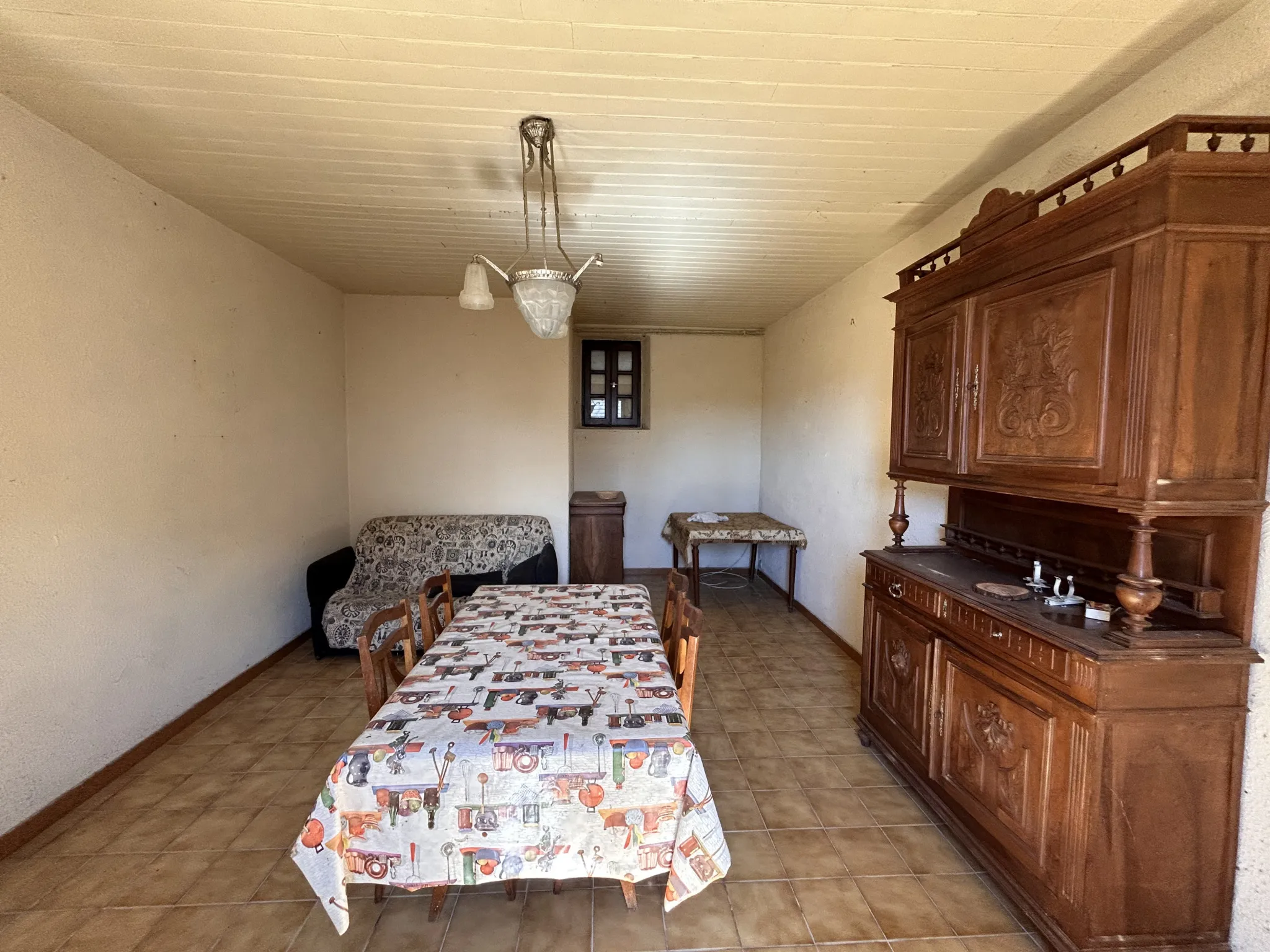 Corps de ferme avec vue exceptionnelle à Bar en Corrèze 