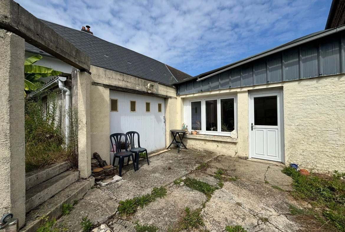 Maison à vendre à 10 minutes de la mer avec jardin 