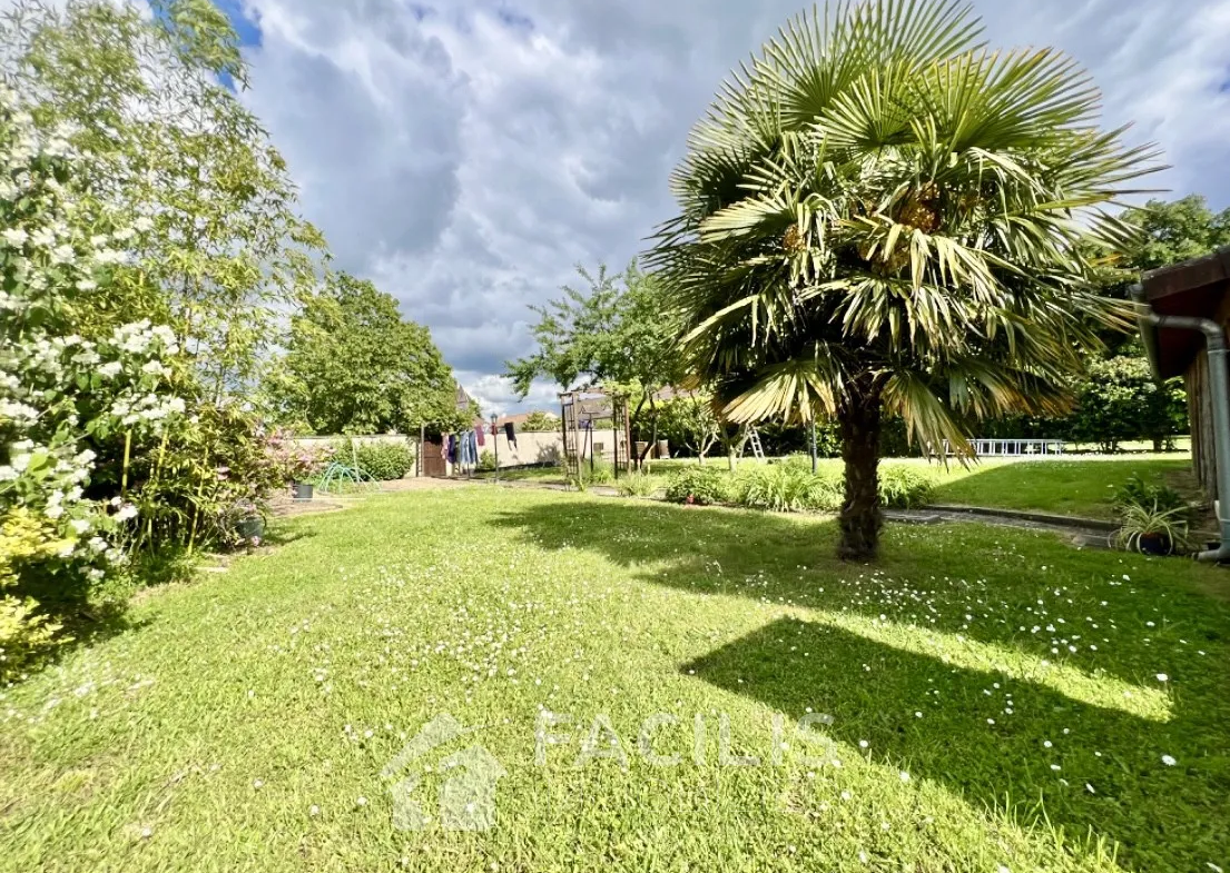 À vendre : Maison lumineuse à Fontaine le Comte avec sous-sol aménagé 