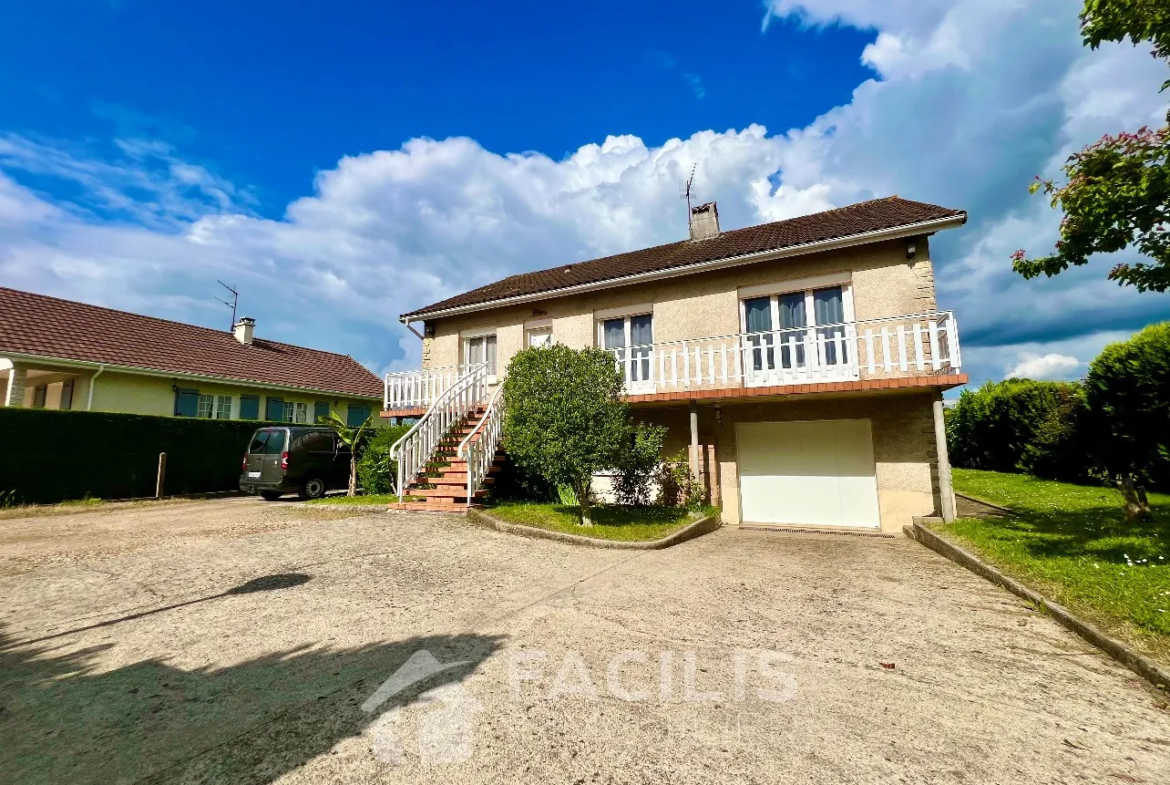 À vendre : Maison lumineuse à Fontaine le Comte avec sous-sol aménagé 