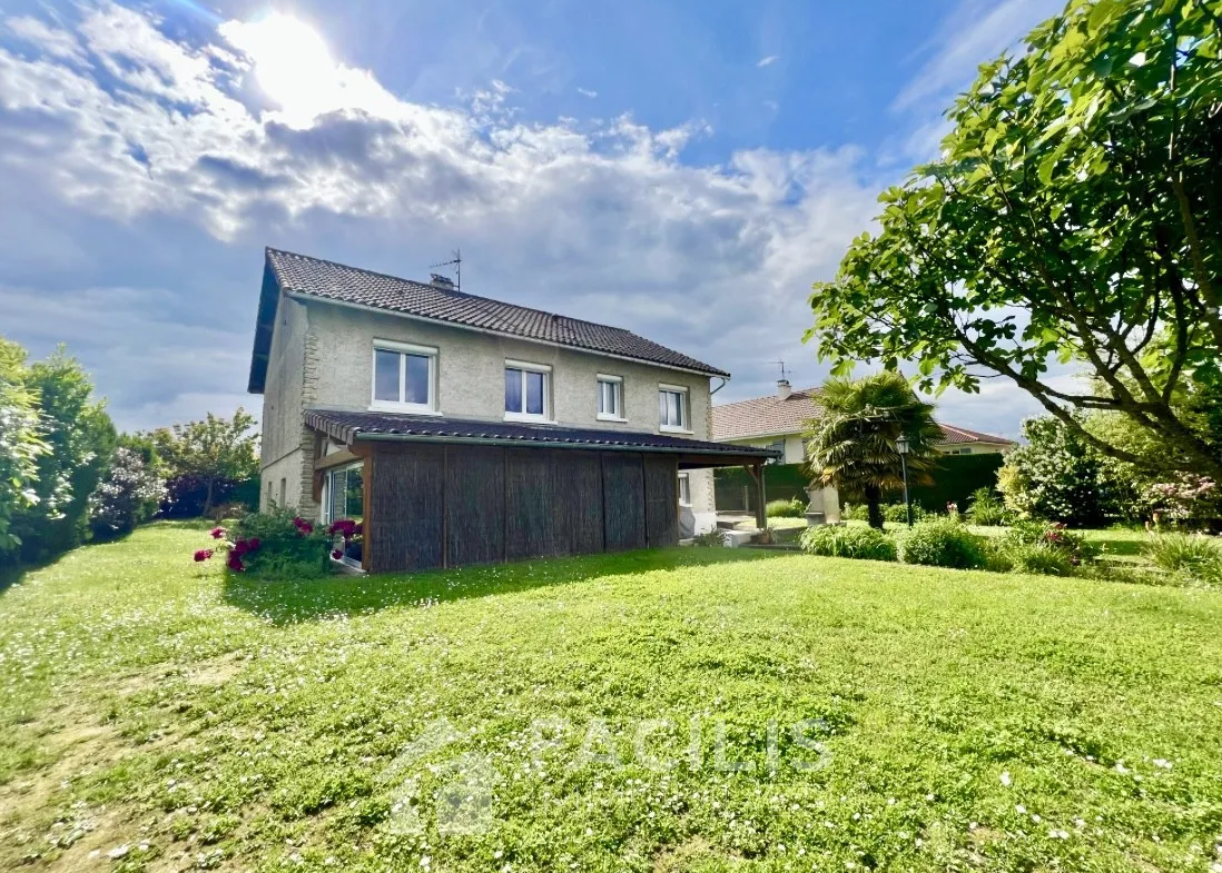 À vendre : Maison lumineuse à Fontaine le Comte avec sous-sol aménagé 