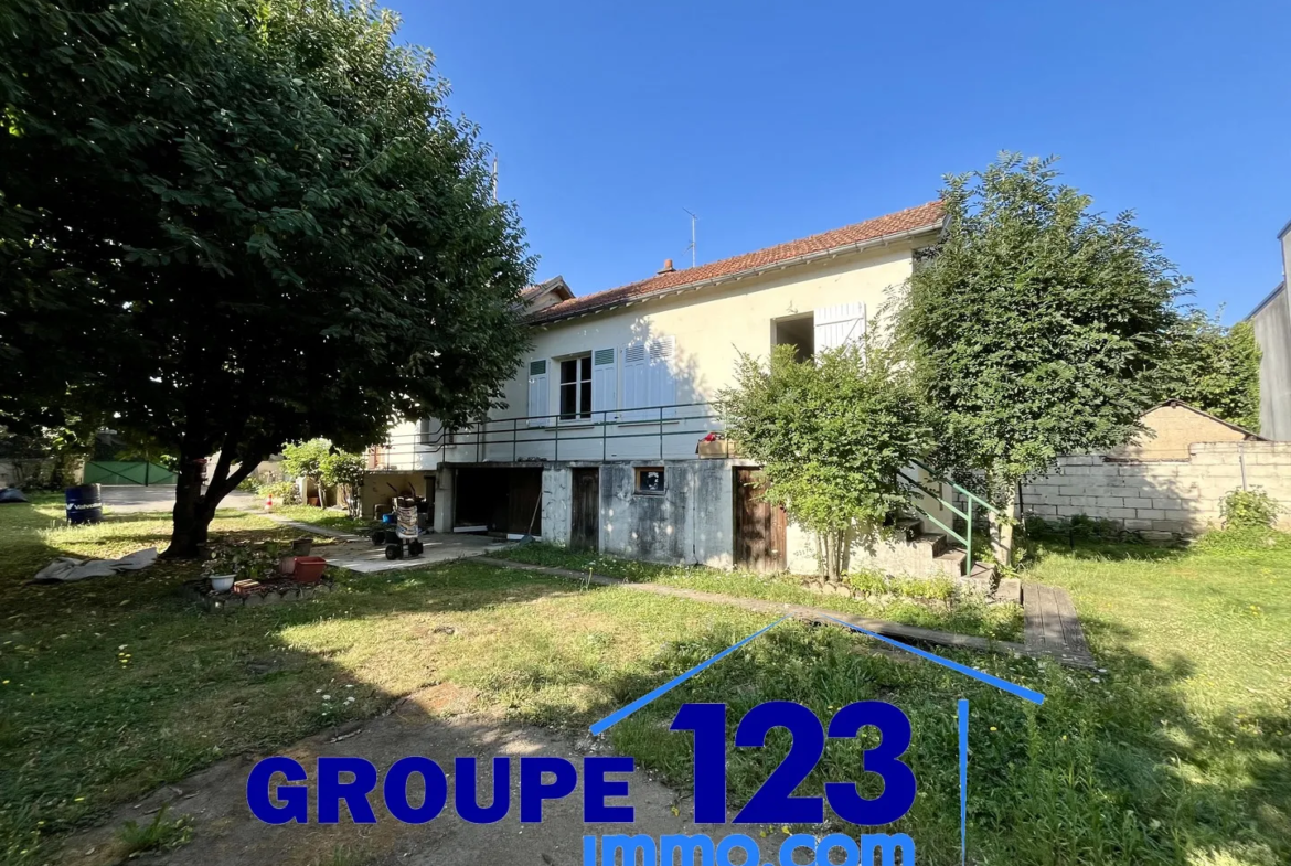 Maison à vendre à Auxerre - 82 m² - 128 900 € 