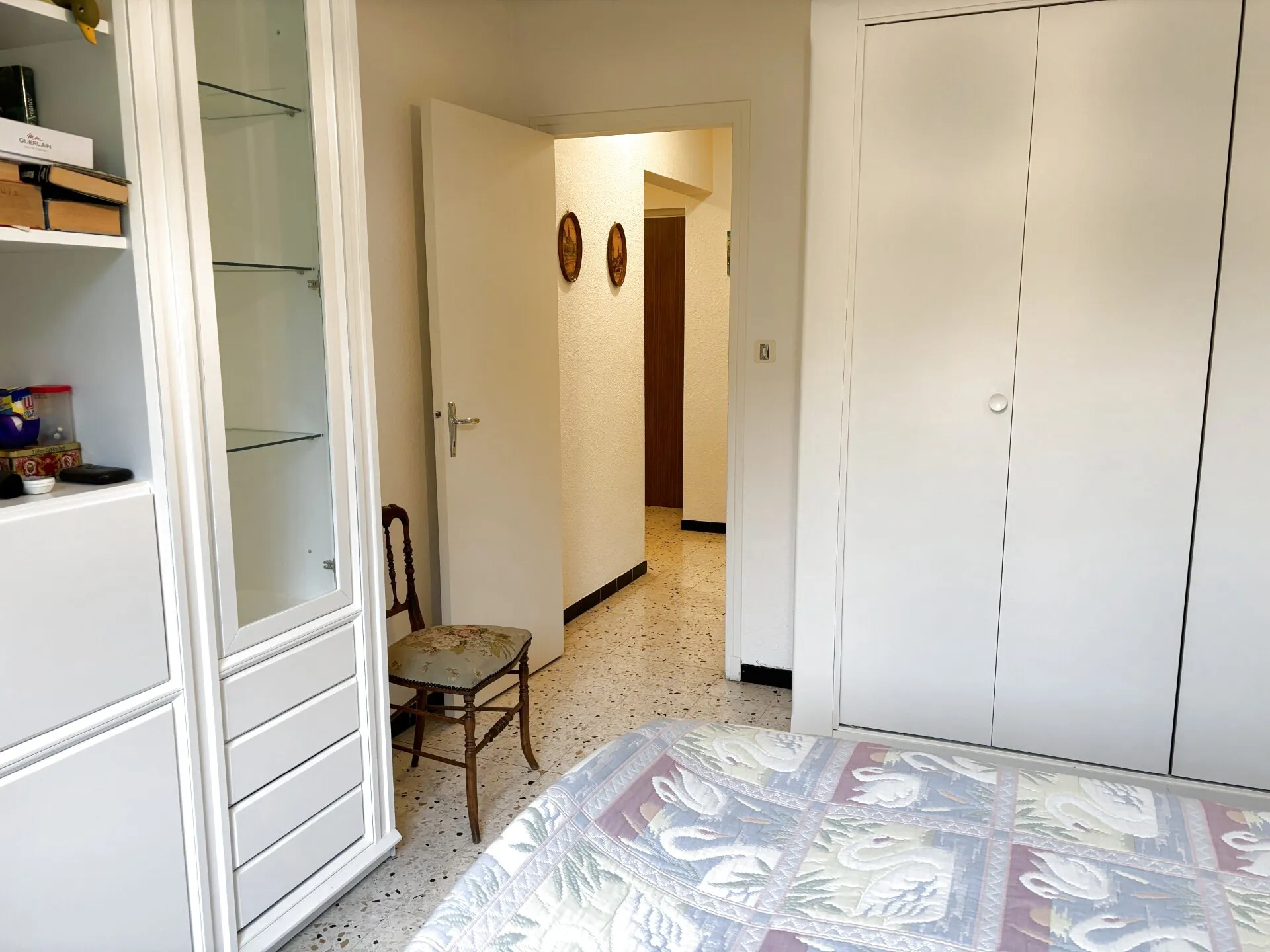 Agréable Appartement T2 avec Balcon et Parking à Prats de Mollo la Preste 