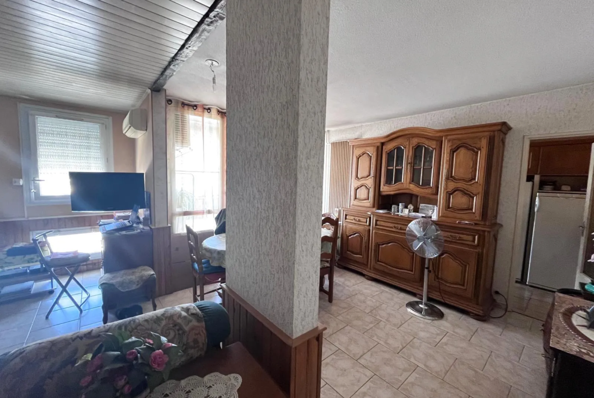 À vendre : Appartement 5 pièces à Marignane dans la résidence Les Pervenches 