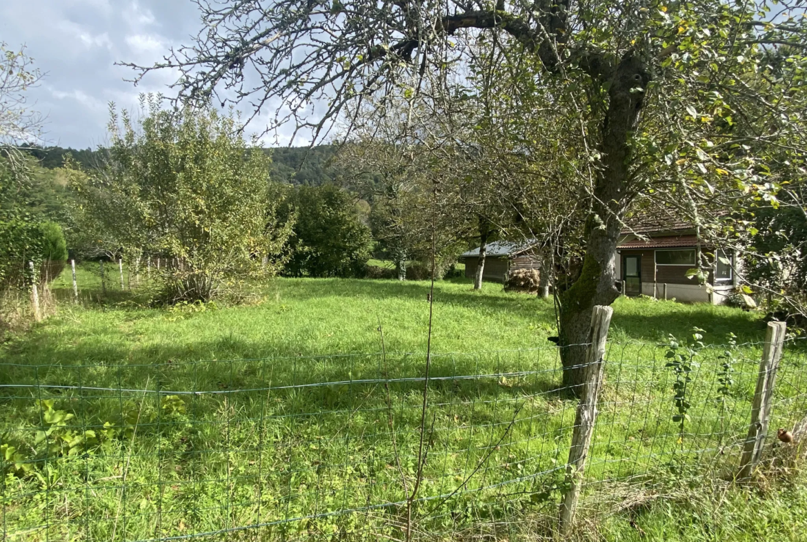 Terrain à bâtir de 638 m² à Argentat-sur-Dordogne 