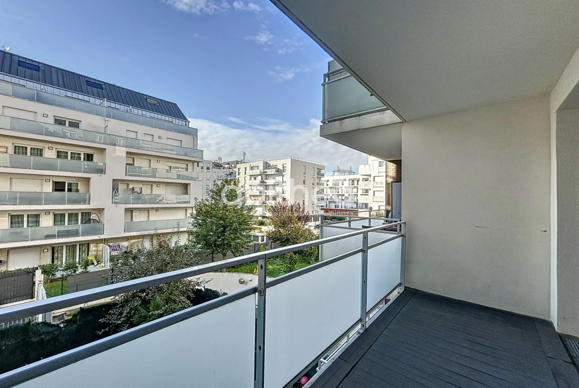 Appartement moderne 3 pièces avec balcon à Choisy-Le-Roi 