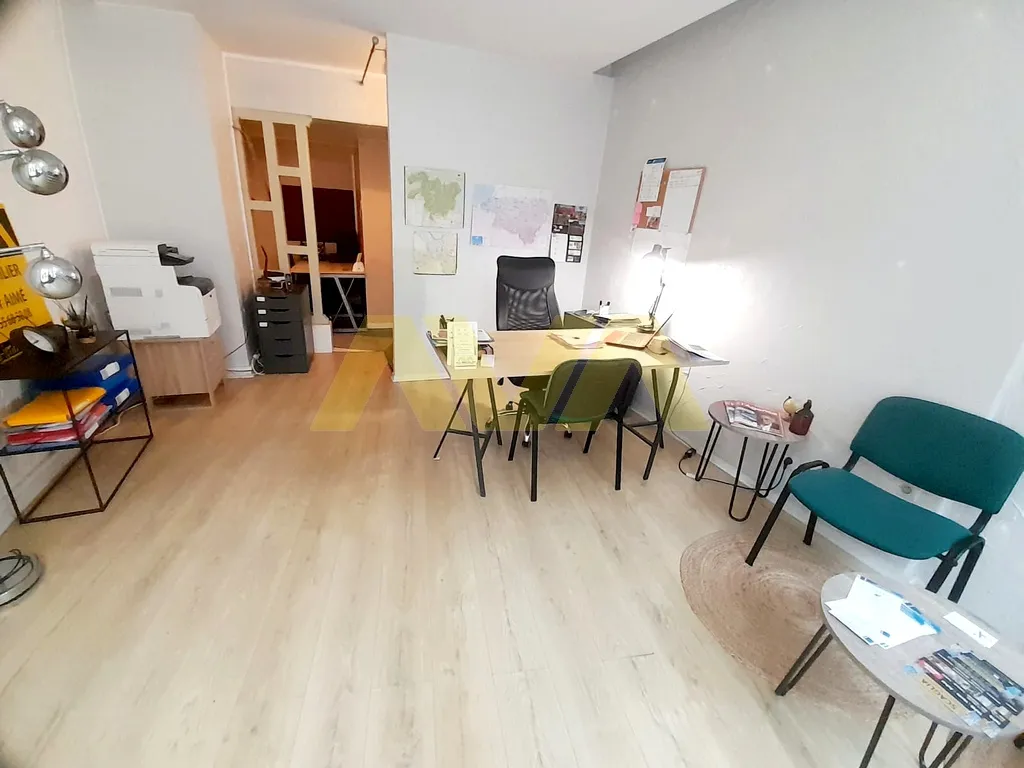 Immeuble à vendre à Oloron - 210 m² entièrement loué 