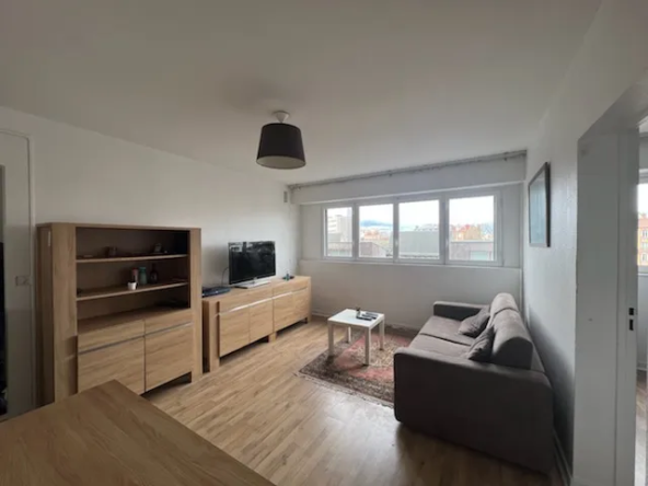 À vendre : Appartement 2 pièces lumineux à Courbevoie