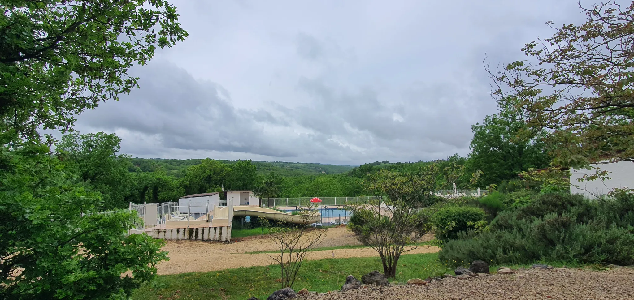 Charmante maison dans un village de vacances dans le Lot 