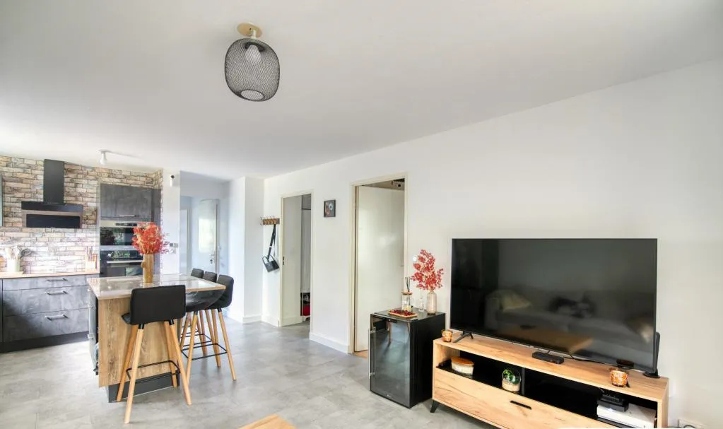 À vendre : Appartement 3 pièces rénové de 61 m² à Toulouse 