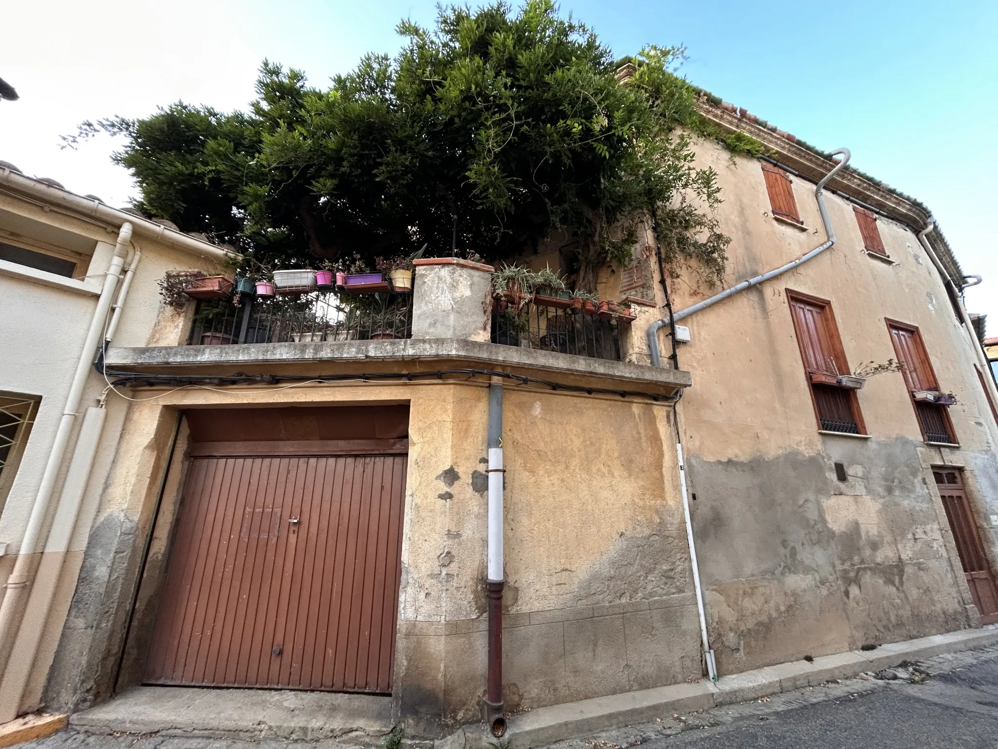 À Vendre - Maison Spacieuse à Saint-Feliu-D'Amont 