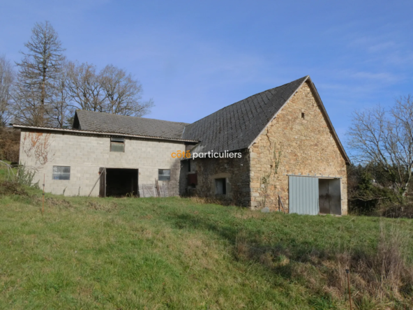 Corps de ferme à rénover près de Laguenne