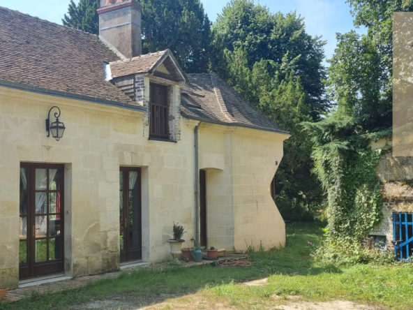 Maison de caractère à vendre à Vendôme, 6 min du centre-ville