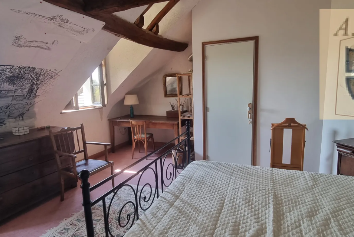 Maison de caractère à vendre à Vendôme, 6 min du centre-ville 