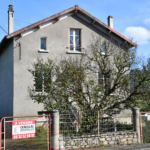 Maison de 87 m2 à Arlanc sur terrain de 5223 m2 à rénover