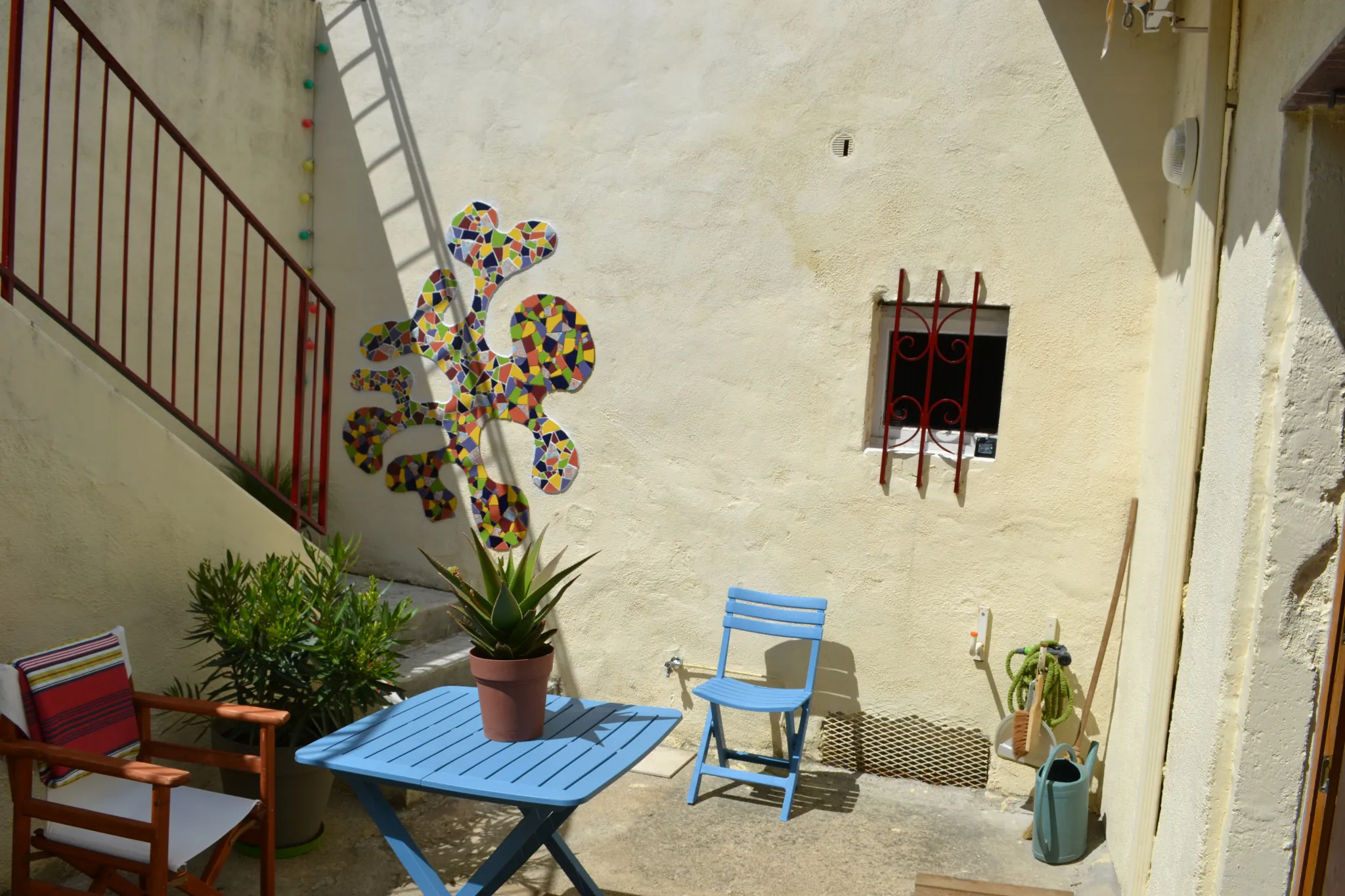 Maison Mitoyenne à Vendre à Fumel - Charmante et Pratique 