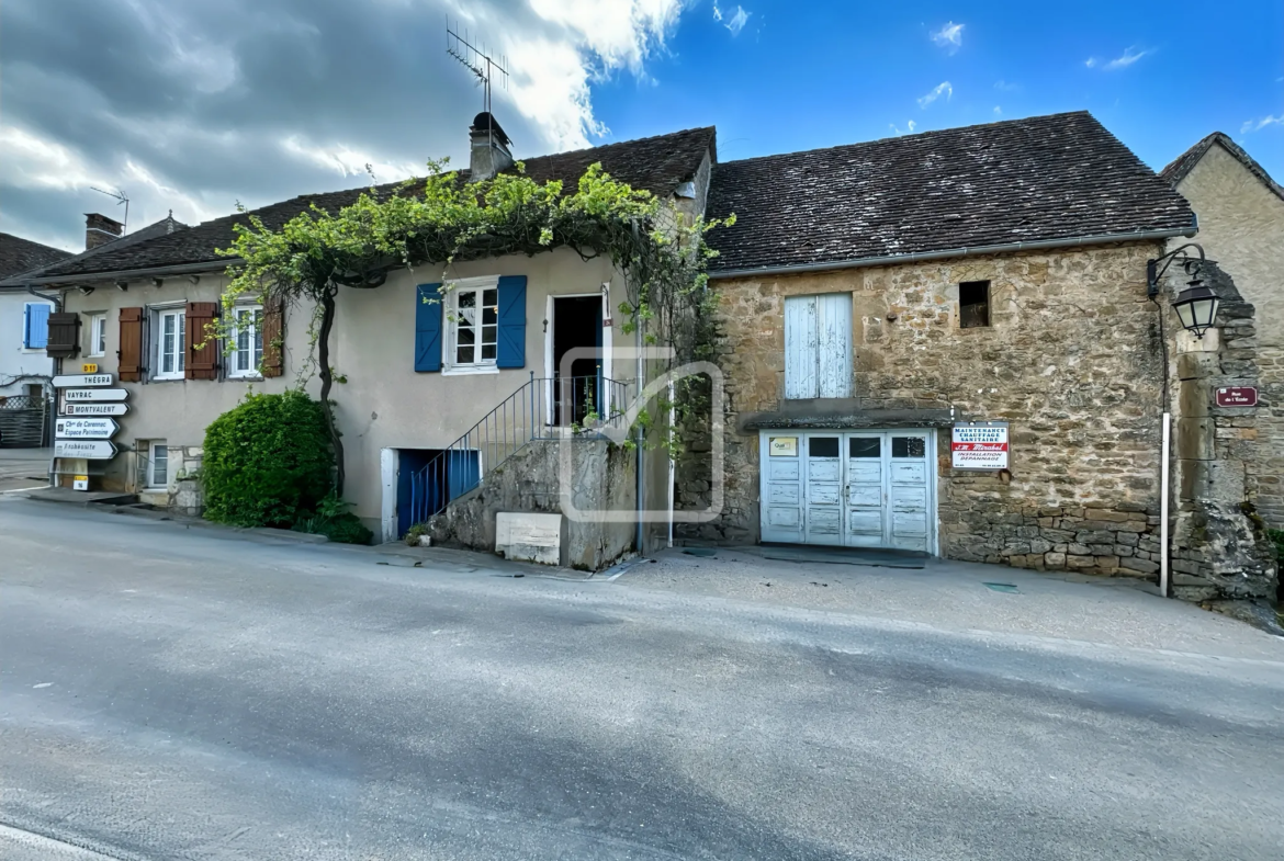 Maison de village rénovée avec charme à Miers 