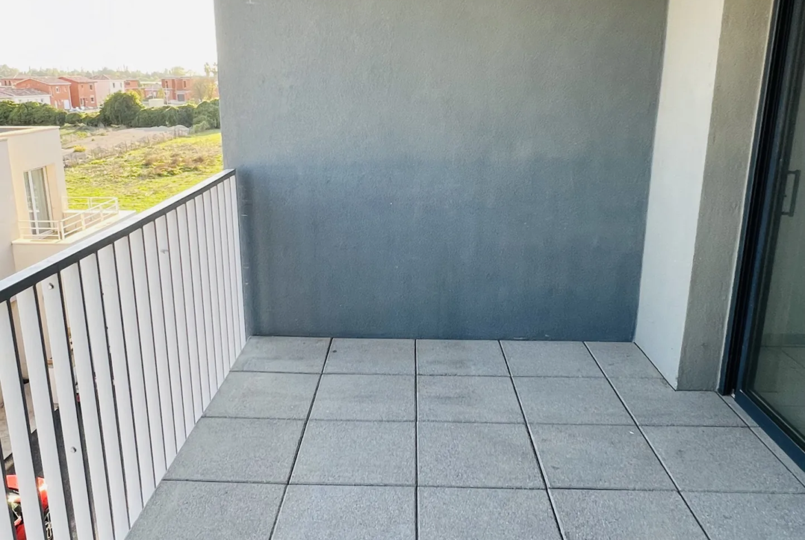 À vendre : Appartement T3 récent à Marsillargues avec parking 