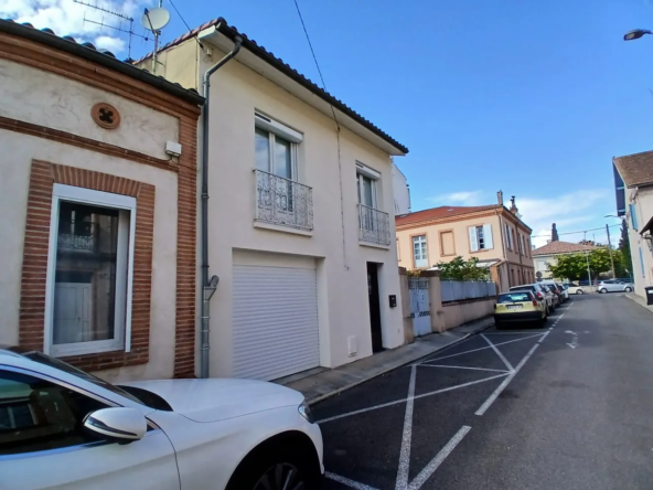 Maison avec garage et terrasse à Montauban