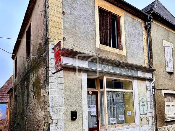 Maison de Village de 160 m² à Rénover à Salviac