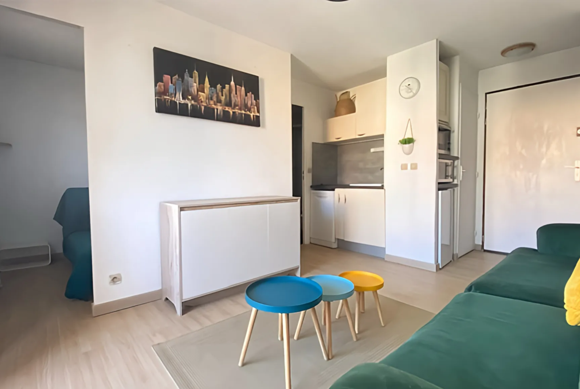 Appartement F2 à vendre proche des plages à SIX FOURS 