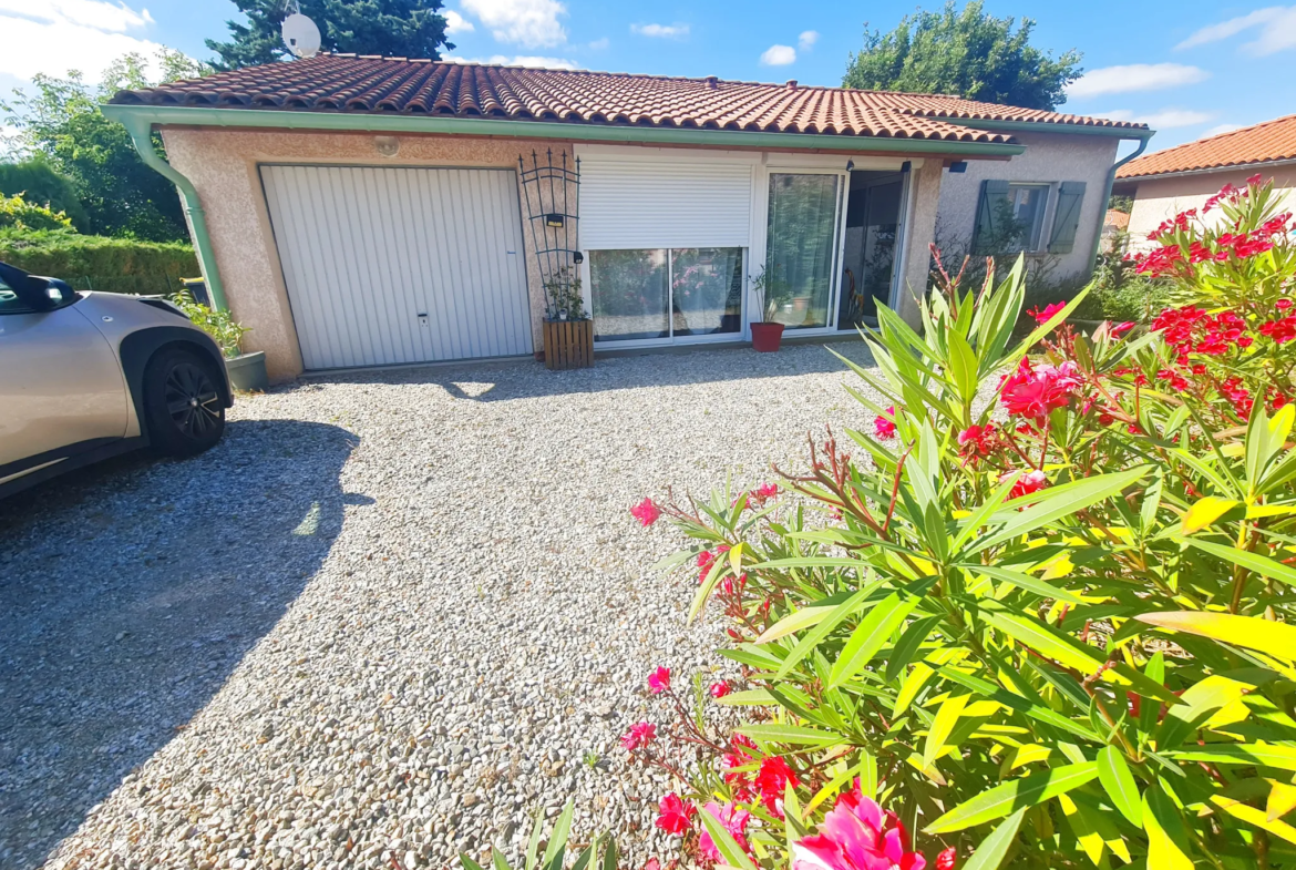 Vente Villa T4 de 98m² à Auterive, 3 Chambres, Jardin et Garage 