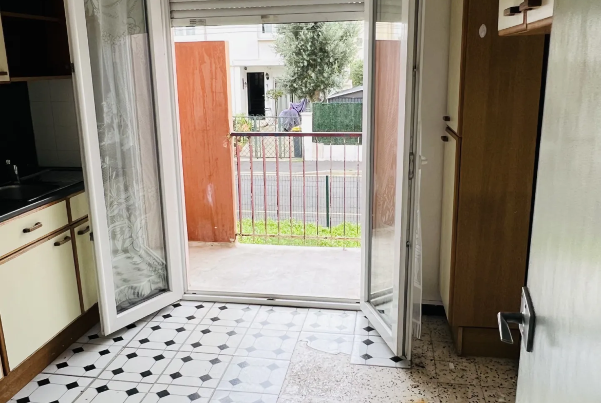 Appartement T4 à vendre à Lunel - 130000 EUR 