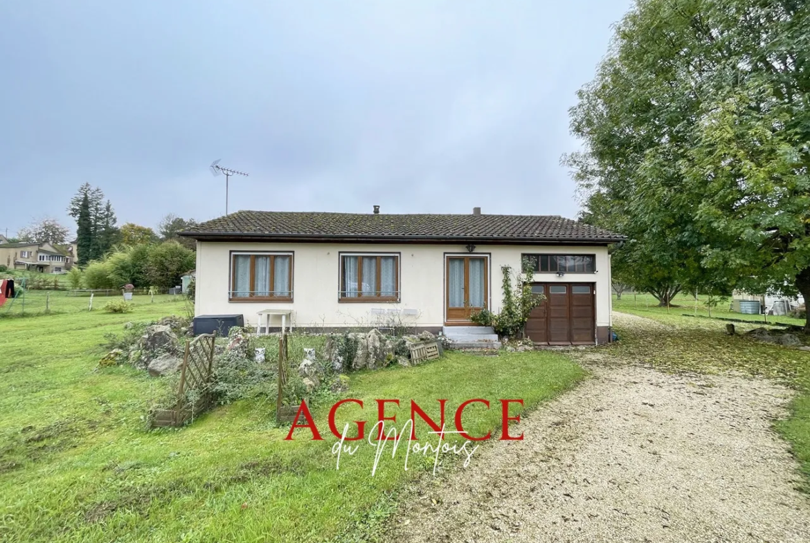 Maison indépendante avec jardin à Thorigny sur Oreuse 