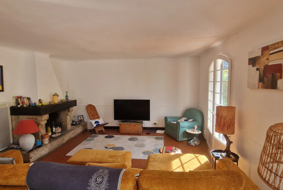 À vendre : Maison 4 faces de type F6 à Amélie-les-Bains 