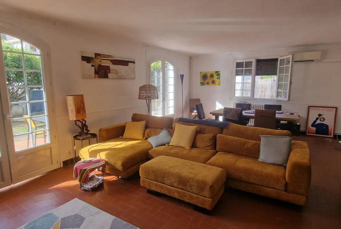 À vendre : Maison 4 faces de type F6 à Amélie-les-Bains 