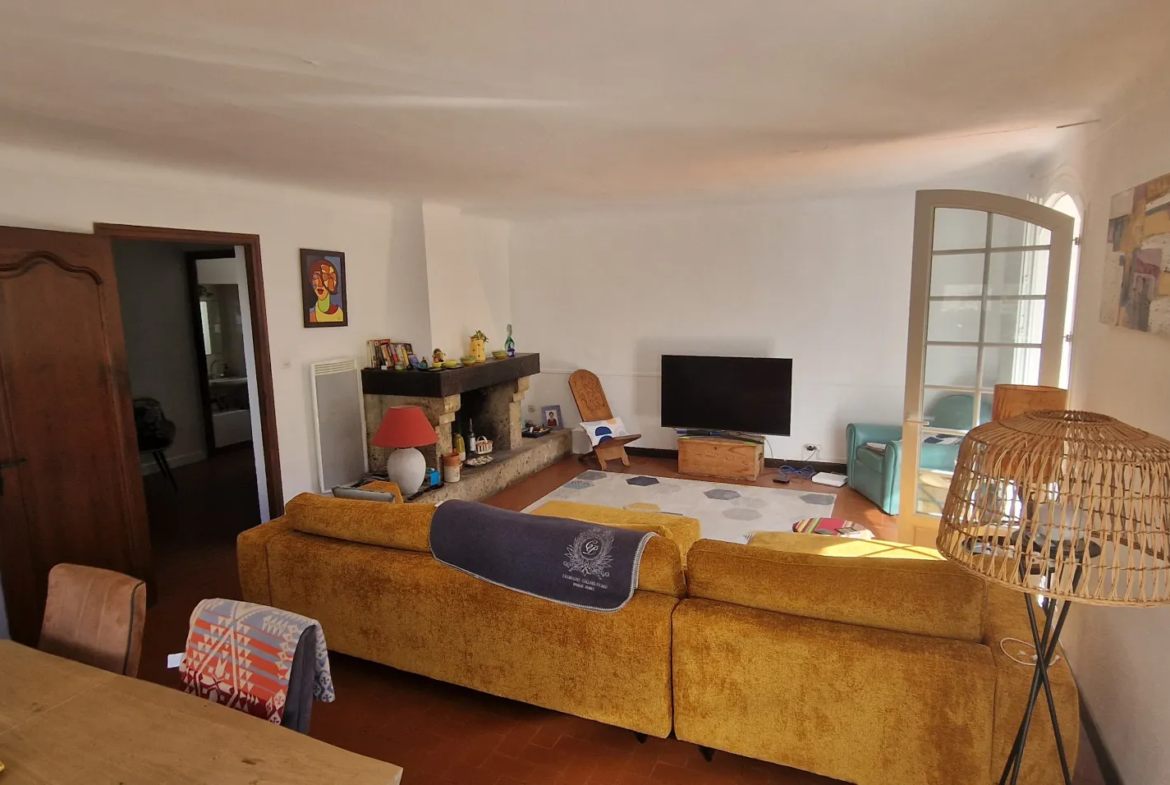 À vendre : Maison 4 faces de type F6 à Amélie-les-Bains 