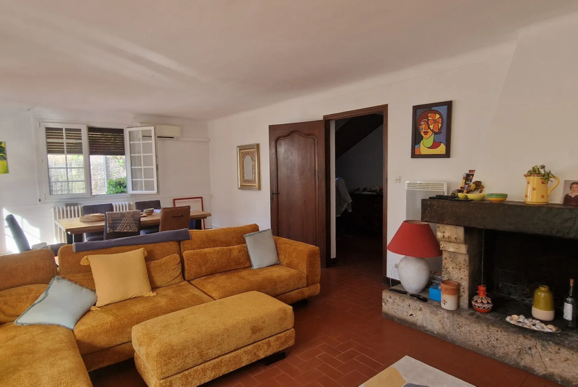 À vendre : Maison 4 faces de type F6 à Amélie-les-Bains 