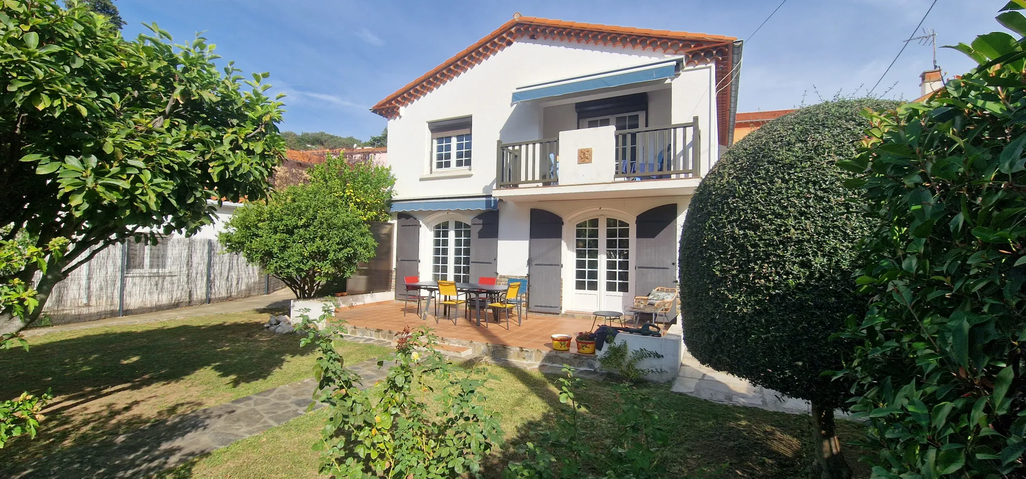 À vendre : Maison 4 faces de type F6 à Amélie-les-Bains 