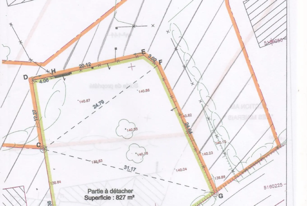 Terrain constructible de 827 m² à Garat près de Soyaux 