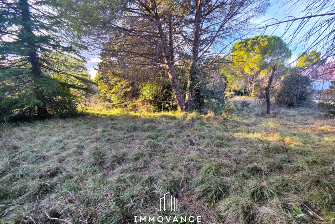 Terrain constructible de 1000 m² à Sauteyrargues, près de Montpellier 