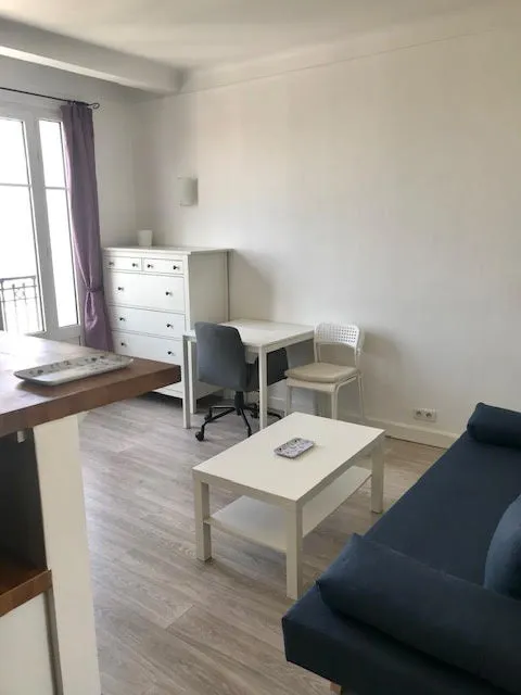 Vente studio lumineux à Colombes, 22 m² 