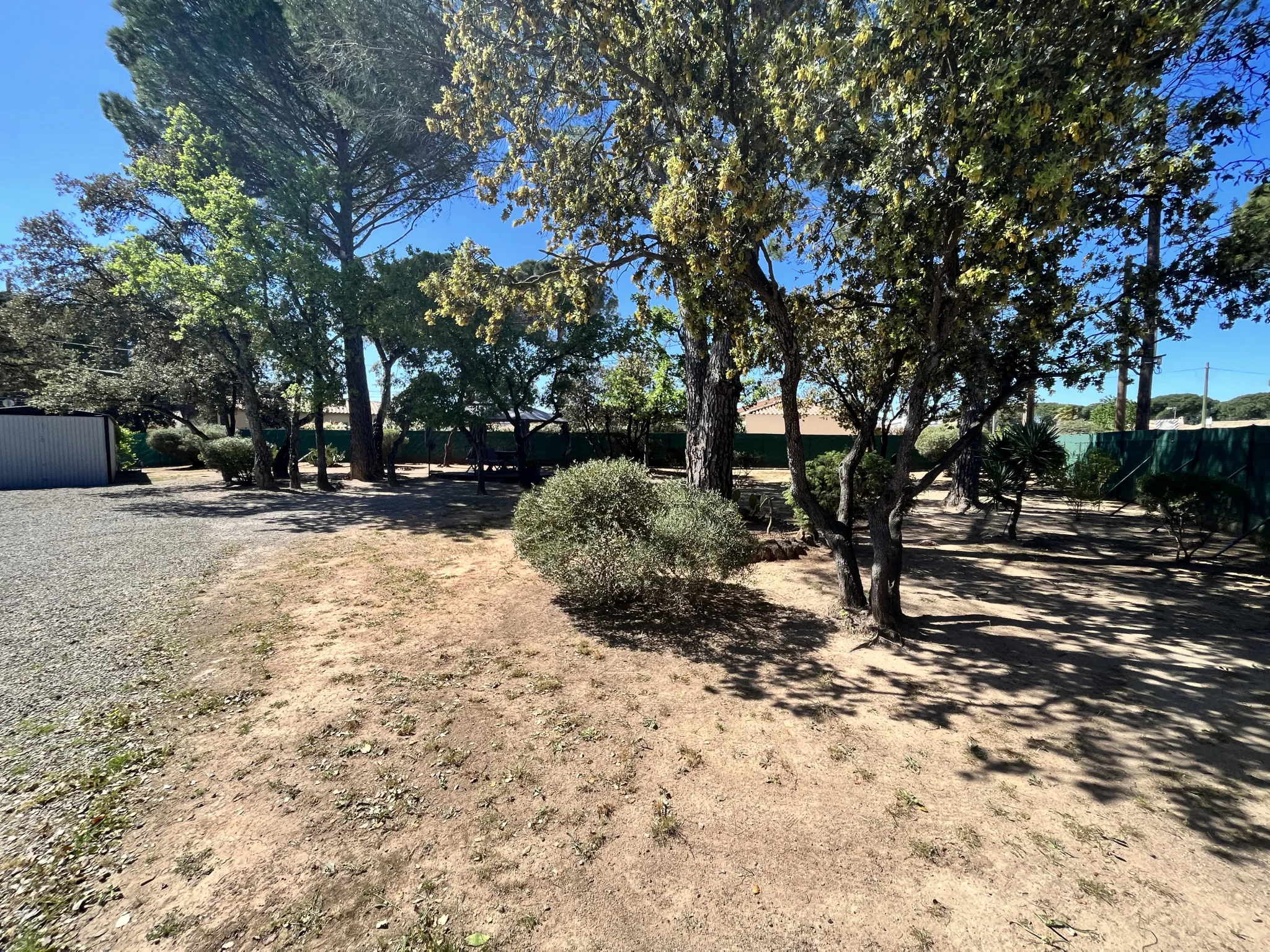 Terrain constructible de 600 m² à Vidauban 