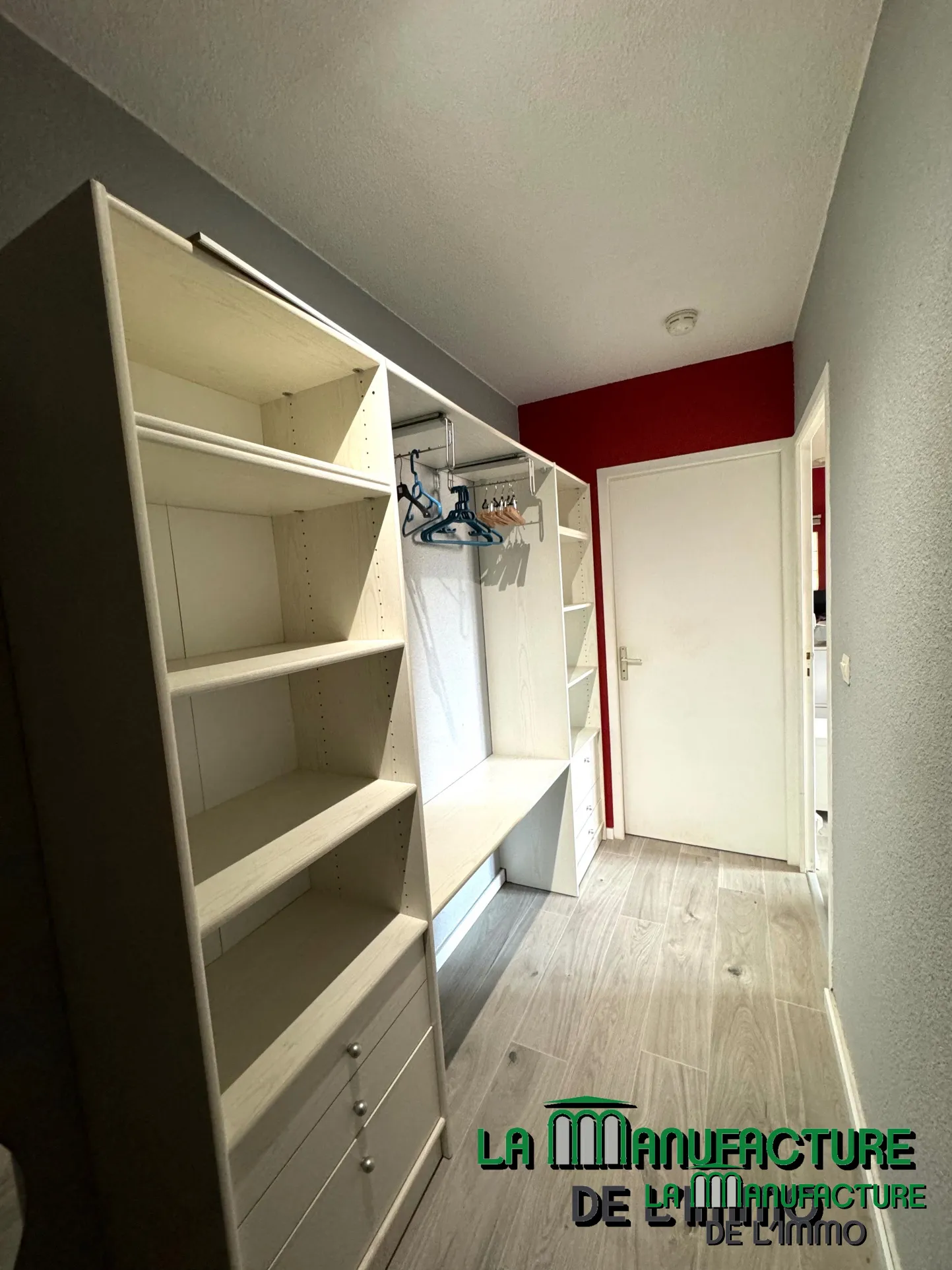 À vendre : Studio entièrement meublé à Saint-Étienne 