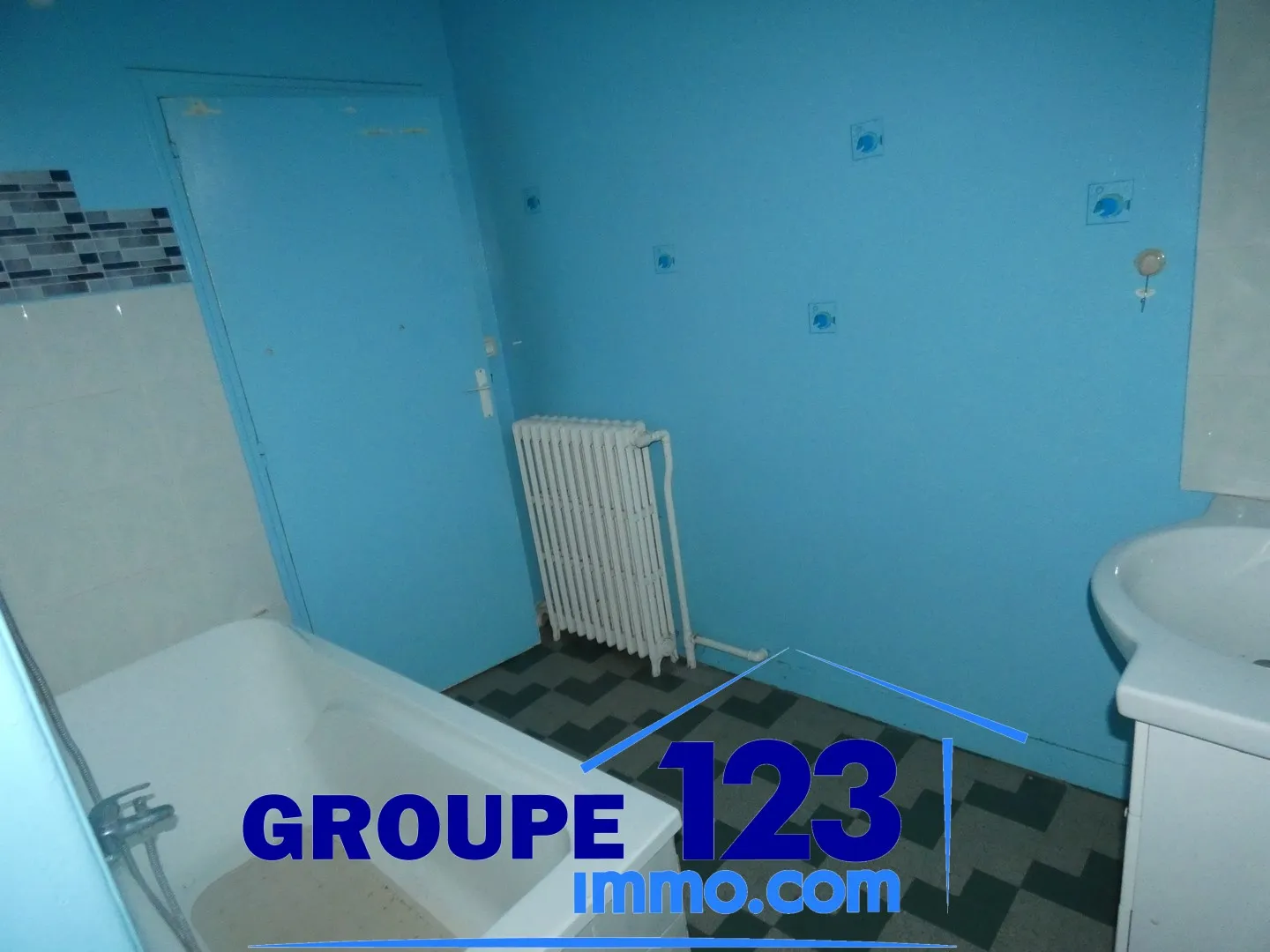 Maison spacieuse de 3 chambres à Esnon à vendre 