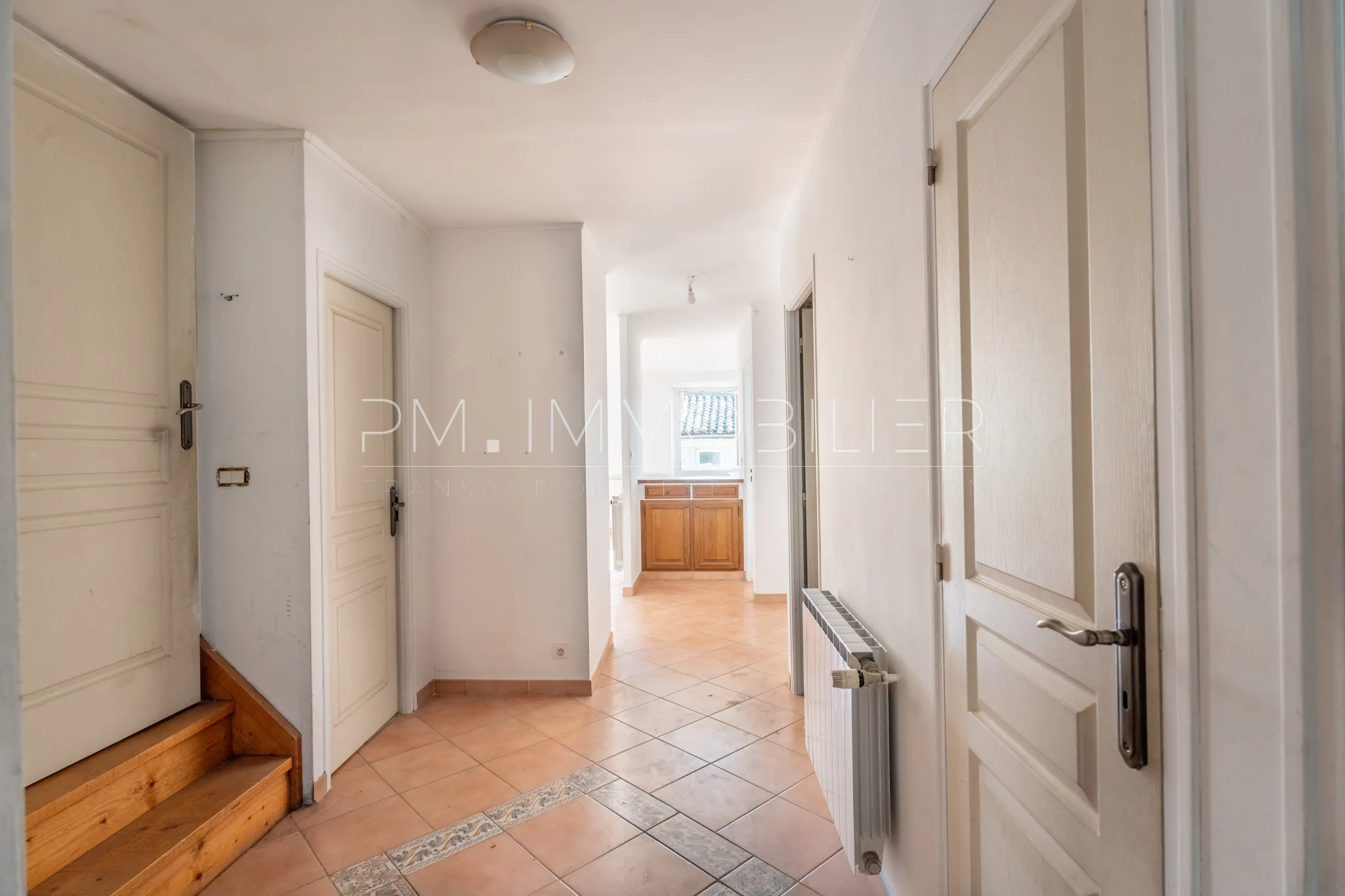 Immeuble à vendre à Saint Just, Marseille - 229 000 € 