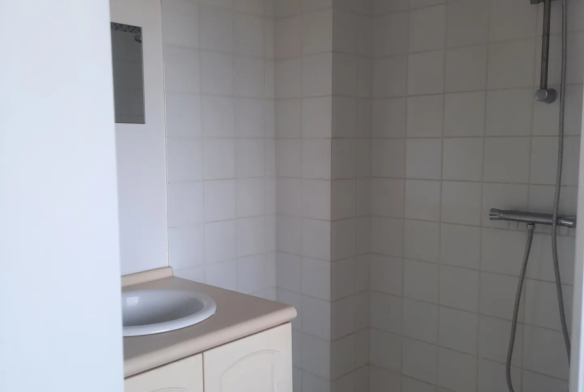 À vendre : Appartement T3 rénové de 72 m² à Fécamp 