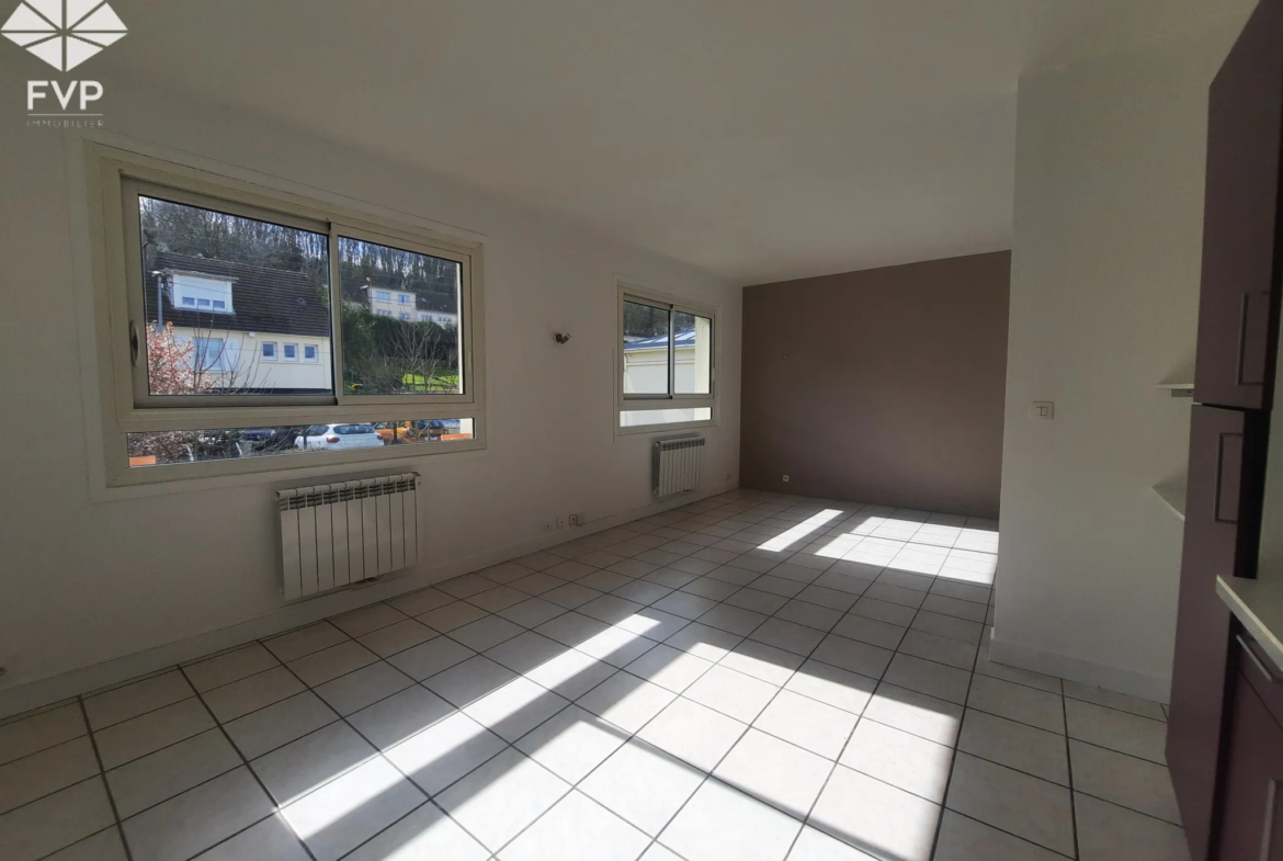 À vendre : Appartement T3 rénové de 72 m² à Fécamp 