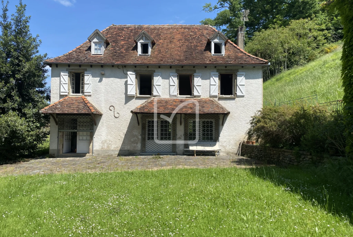 Maison rare au calme dans une région touristique près de Beaulieu-sur-Dordogne 