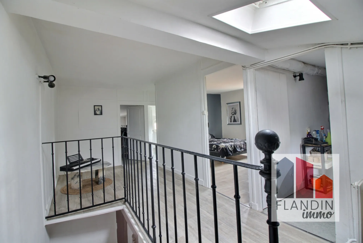 Maison de village à vendre à Vernaison, 3 chambres, 145 m² 