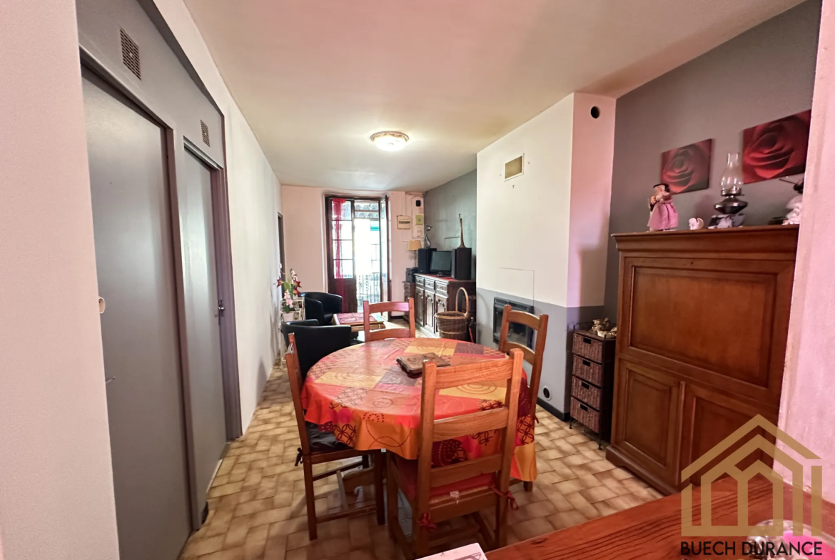 À Vendre : Appartement Spacieux à Aspres-sur-Buëch (Hautes-Alpes) 