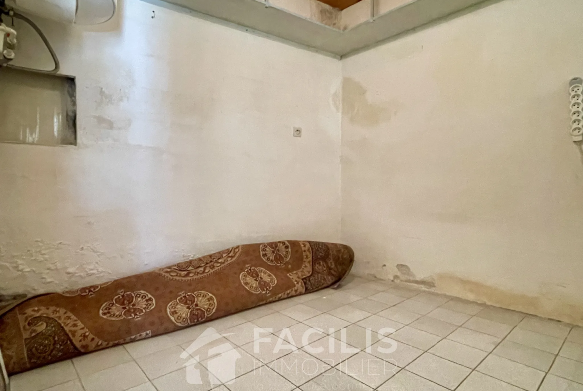 Appartement T2 à rénover à Valensole (04210) 