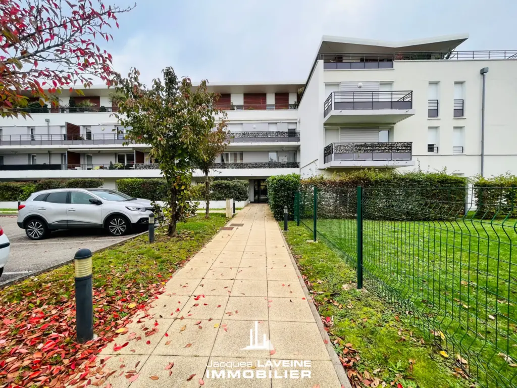 Appartement 5 pièces en rez-de-jardin à Montigny-les-Metz