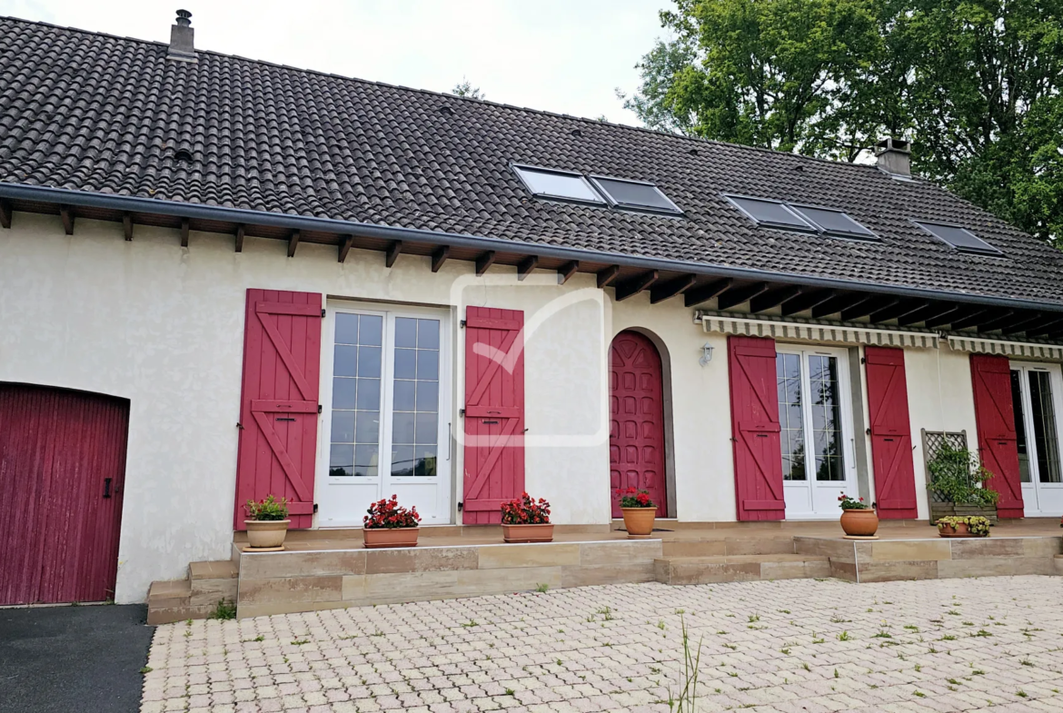 Maison de plain-pied à vendre à Yssandon avec vue imprenable 