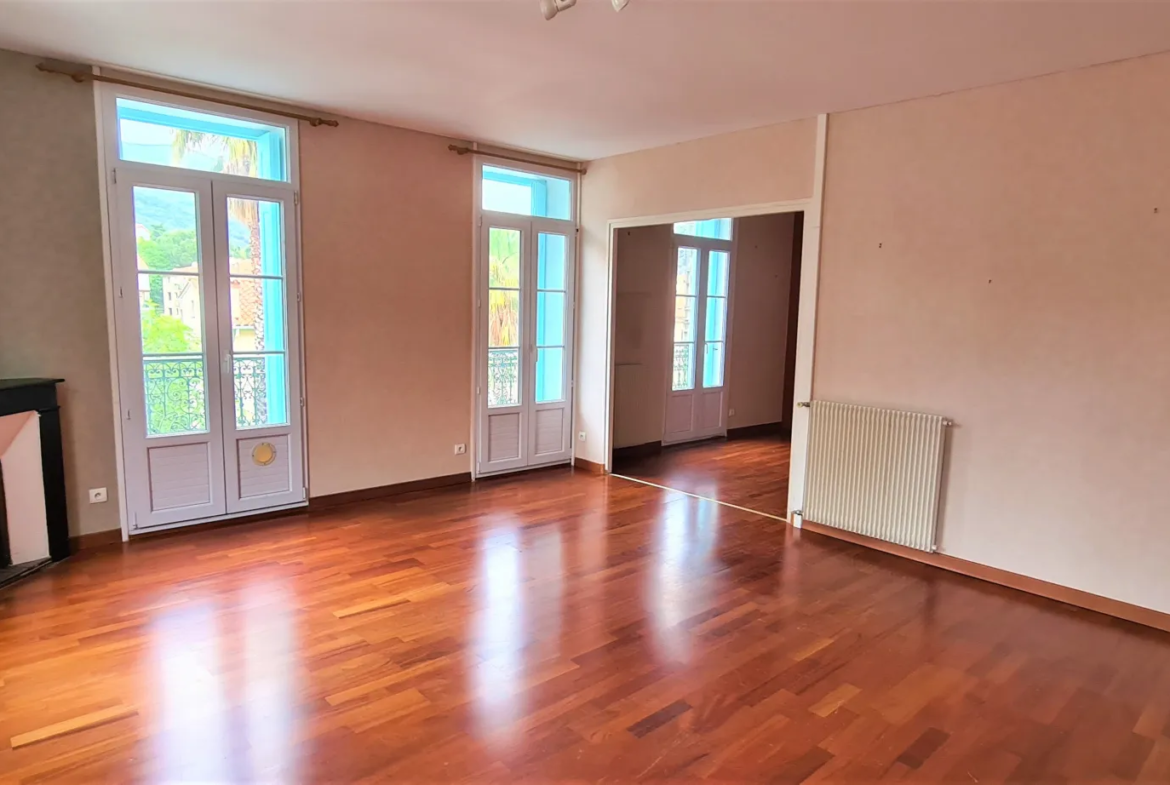 Appartement F3 bis avec studio indépendant à Amélie-les-Bains-Palalda 